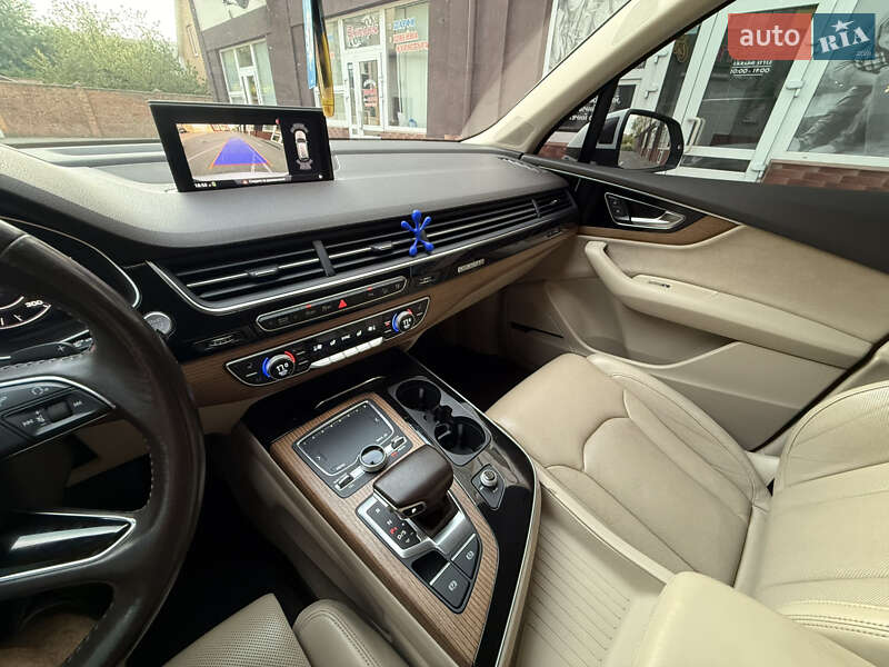 Внедорожник / Кроссовер Audi Q7 2016 в Ковеле