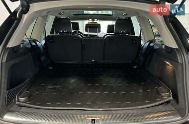 Внедорожник / Кроссовер Audi Q7 2013 в 