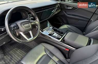 Внедорожник / Кроссовер Audi Q7 2022 в 
