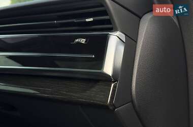 Внедорожник / Кроссовер Audi Q7 2022 в 