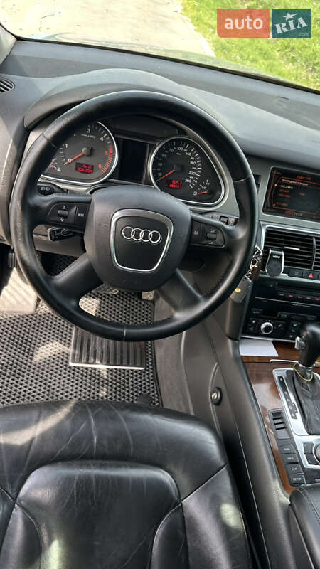Позашляховик / Кросовер Audi Q7 2007 в Кам'янець-Подільському