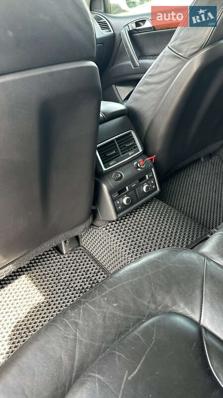 Позашляховик / Кросовер Audi Q7 2007 в Кам'янець-Подільському