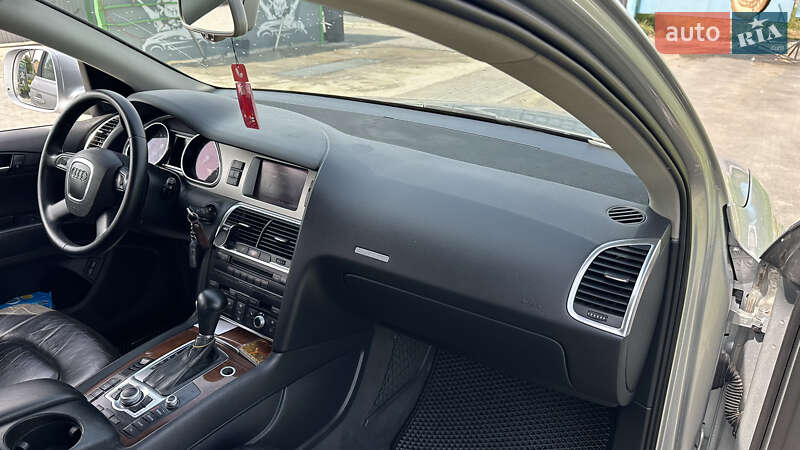 Позашляховик / Кросовер Audi Q7 2007 в Кам'янець-Подільському