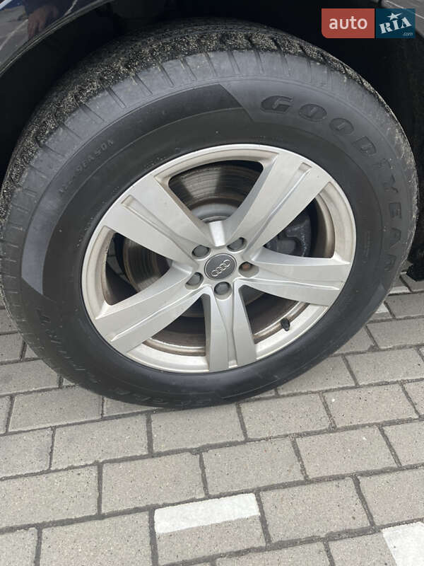 Внедорожник / Кроссовер Audi Q7 2017 в Ковеле