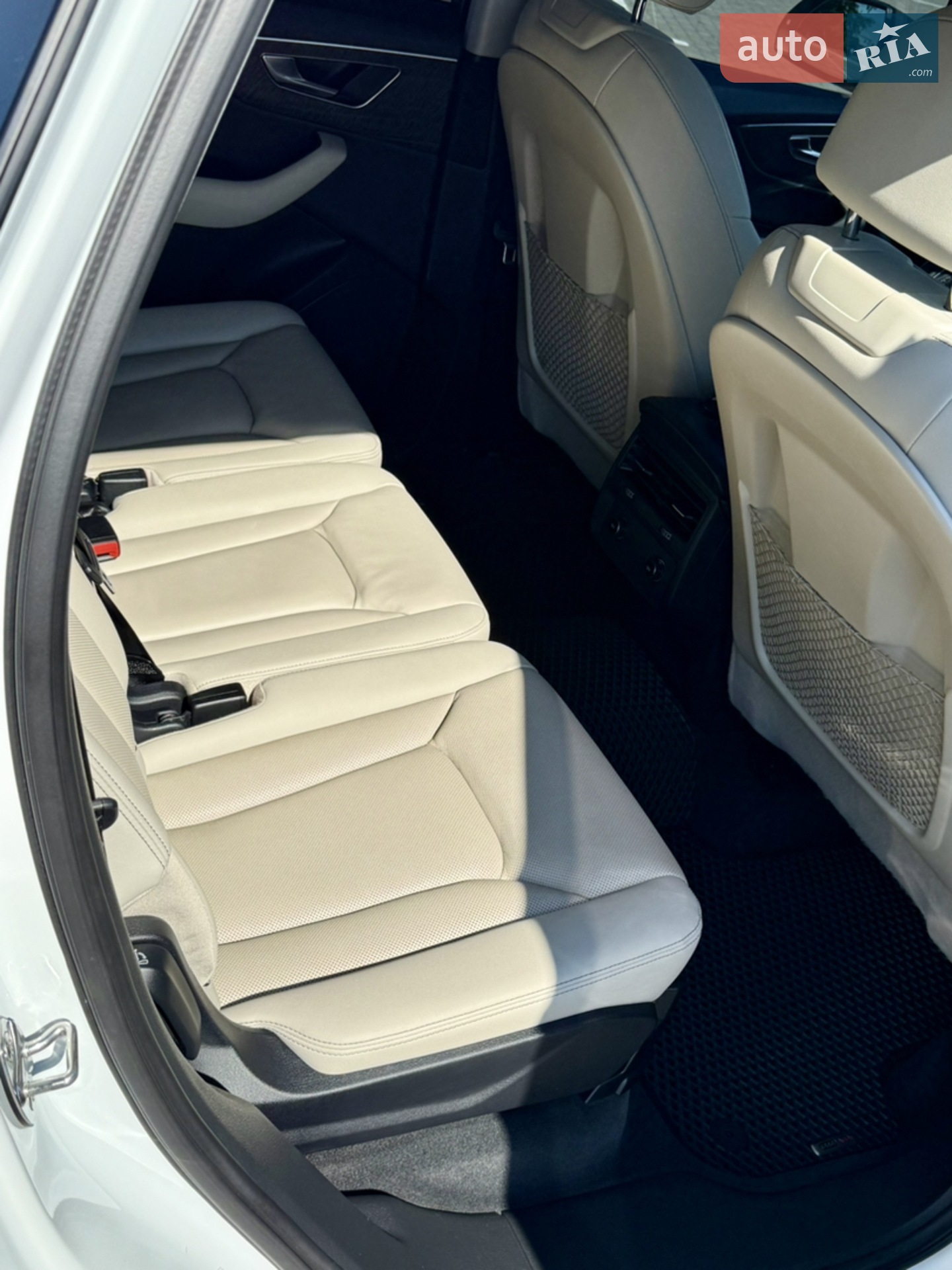 2020 Audi Q7 - мініатюра 12