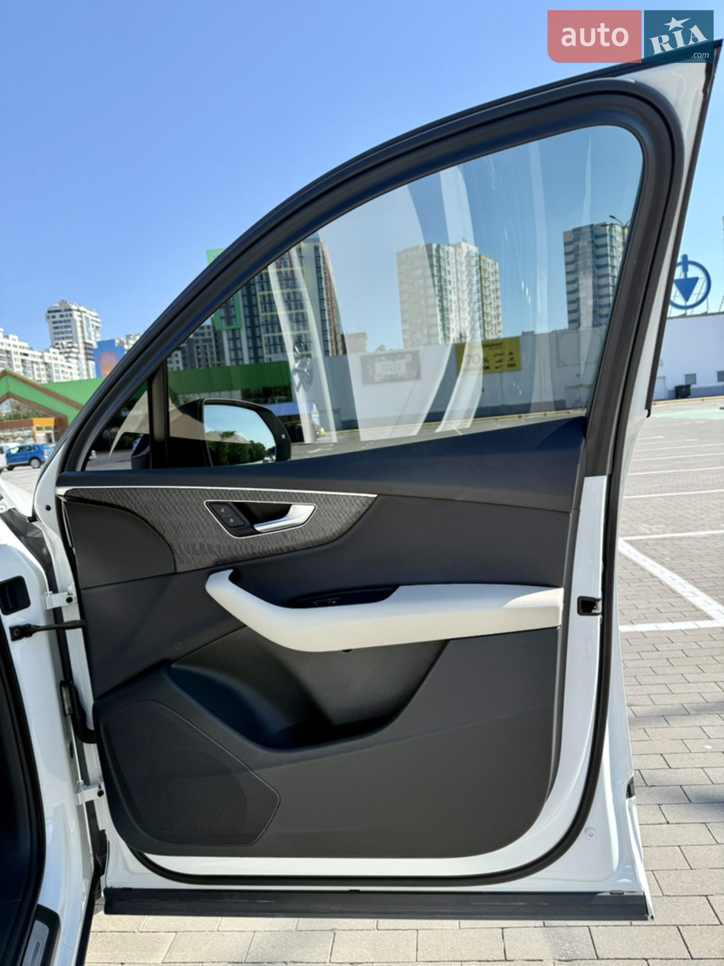 2020 Audi Q7 - мініатюра 9
