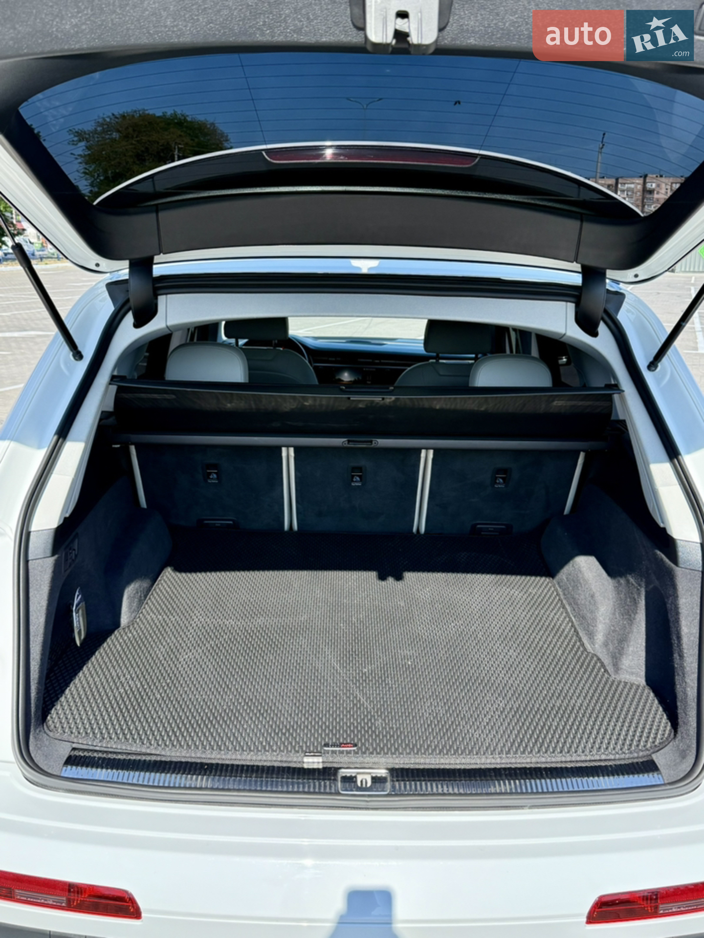 2020 Audi Q7 - мініатюра 17