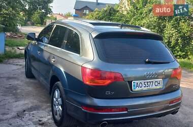 Позашляховик / Кросовер Audi Q7 2007 в 
