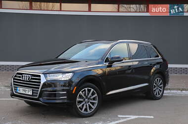 Позашляховик / Кросовер Audi Q7 2017 в 