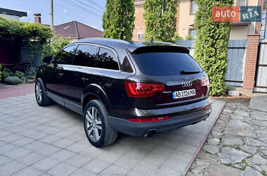 Внедорожник / Кроссовер Audi Q7 2011 в 