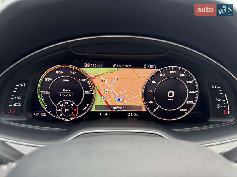 Внедорожник / Кроссовер Audi Q7 2016 в Мукачево