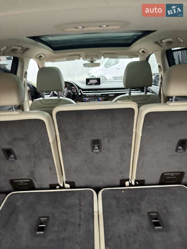 Внедорожник / Кроссовер Audi Q7 2017 в Львове