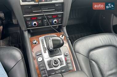 Внедорожник / Кроссовер Audi Q7 2015 в 
