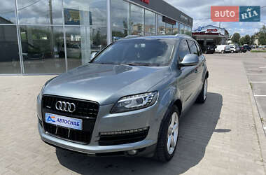 Внедорожник / Кроссовер Audi Q7 2009 в 