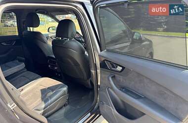Внедорожник / Кроссовер Audi Q7 2019 в 