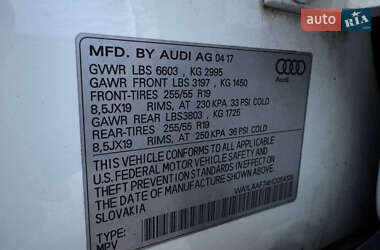 Внедорожник / Кроссовер Audi Q7 2017 в 