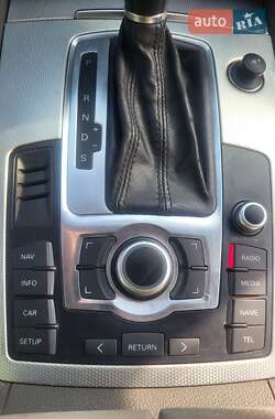Внедорожник / Кроссовер Audi Q7 2006 в 