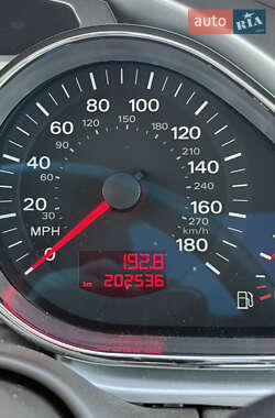 Внедорожник / Кроссовер Audi Q7 2009 в 