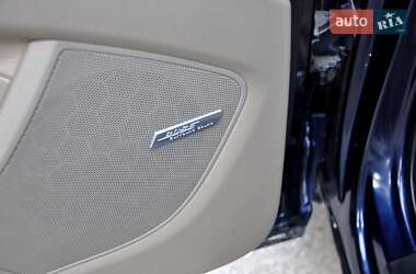 Внедорожник / Кроссовер Audi Q7 2013 в 