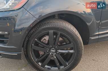 Внедорожник / Кроссовер Audi Q7 2010 в 