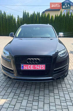 Внедорожник / Кроссовер Audi Q7 2014 в 