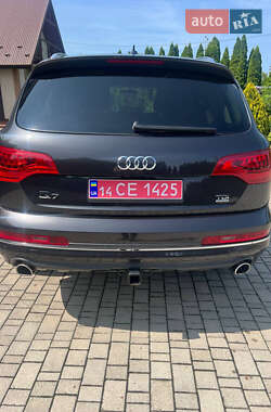 Внедорожник / Кроссовер Audi Q7 2014 в 