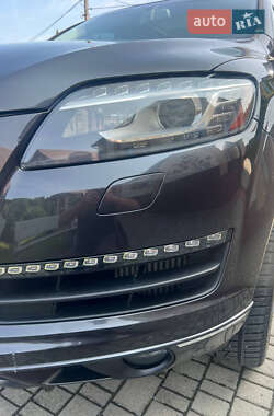 Внедорожник / Кроссовер Audi Q7 2014 в 