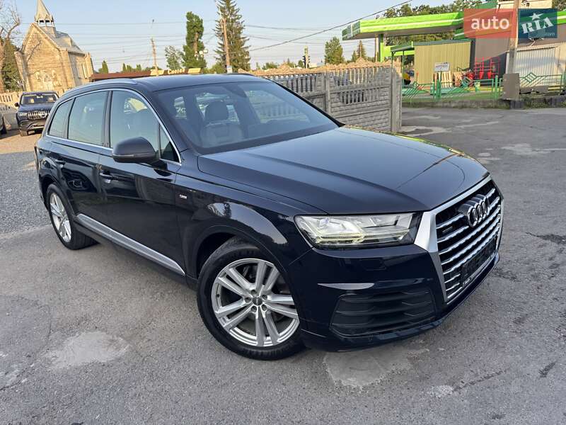 Внедорожник / Кроссовер Audi Q7 2016 в Тернополе