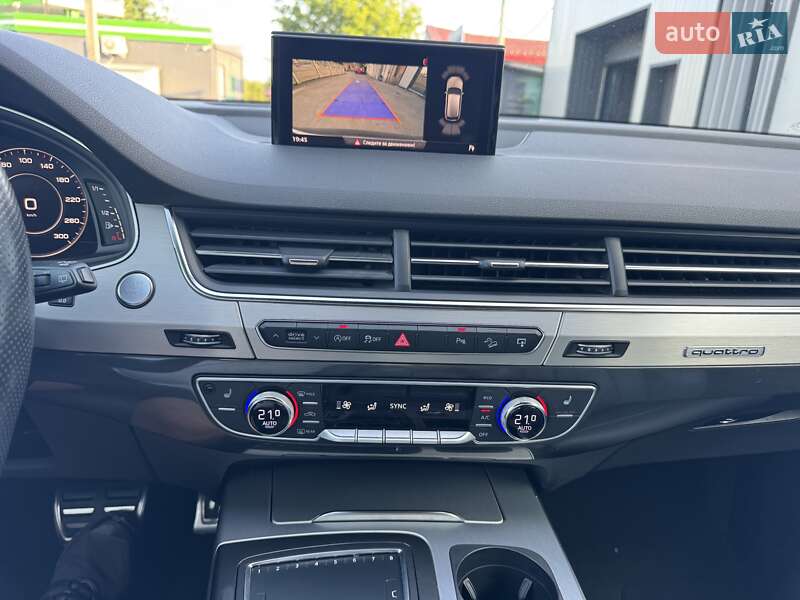 Внедорожник / Кроссовер Audi Q7 2016 в Тернополе