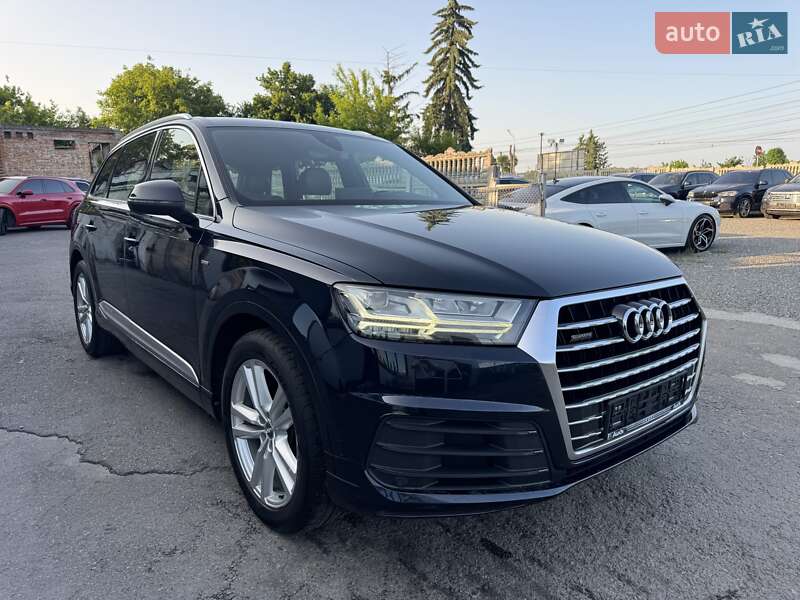Внедорожник / Кроссовер Audi Q7 2016 в Тернополе
