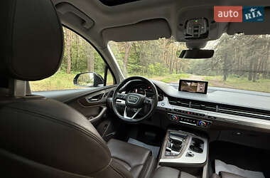 Внедорожник / Кроссовер Audi Q7 2019 в 