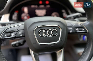 Внедорожник / Кроссовер Audi Q7 2019 в 