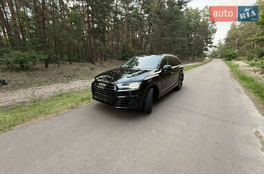 Внедорожник / Кроссовер Audi Q7 2019 в 