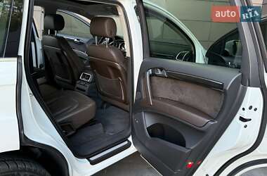 Внедорожник / Кроссовер Audi Q7 2012 в 