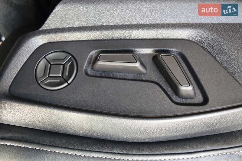 Позашляховик / Кросовер Audi Q7 2020 в Одесі