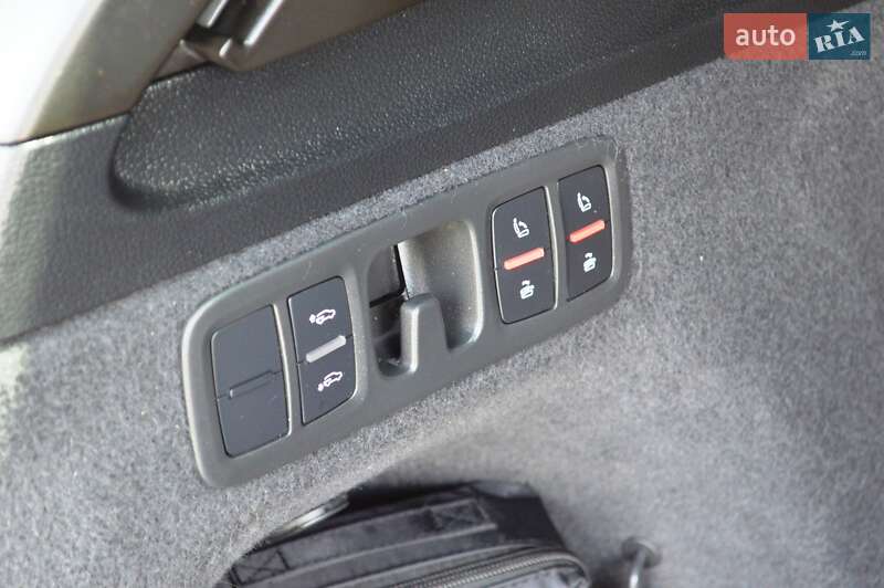 Позашляховик / Кросовер Audi Q7 2020 в Одесі