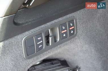 Позашляховик / Кросовер Audi Q7 2020 в 