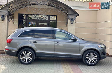 Внедорожник / Кроссовер Audi Q7 2012 в 