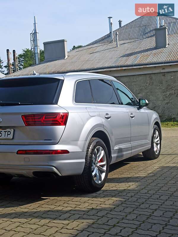 Внедорожник / Кроссовер Audi Q7 2019 в Львове