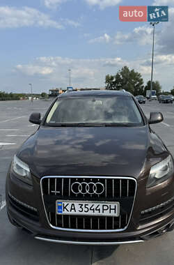 Внедорожник / Кроссовер Audi Q7 2010 в Киеве