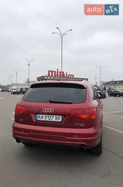 Внедорожник / Кроссовер Audi Q7 2009 в 