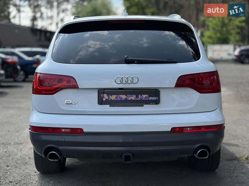 Внедорожник / Кроссовер Audi Q7 2012 в Киеве
