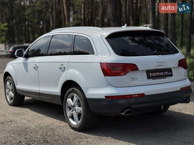 Внедорожник / Кроссовер Audi Q7 2012 в Киеве