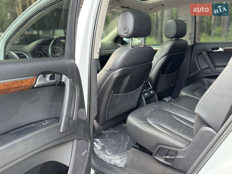 Внедорожник / Кроссовер Audi Q7 2012 в Киеве