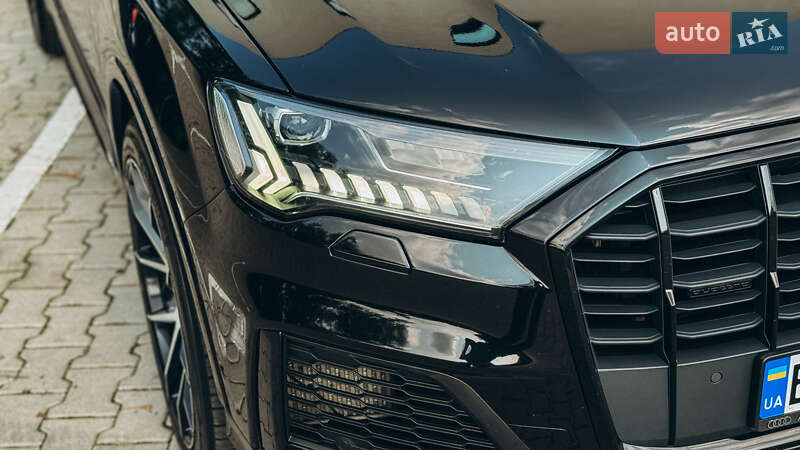 Внедорожник / Кроссовер Audi Q7 2020 в Хмельницком