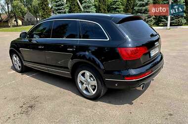 Внедорожник / Кроссовер Audi Q7 2011 в 
