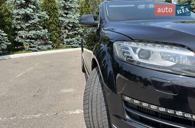 Внедорожник / Кроссовер Audi Q7 2011 в 