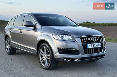 Внедорожник / Кроссовер Audi Q7 2010 в Киеве