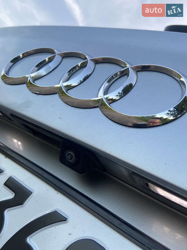 Позашляховик / Кросовер Audi Q7 2016 в Дрогобичі