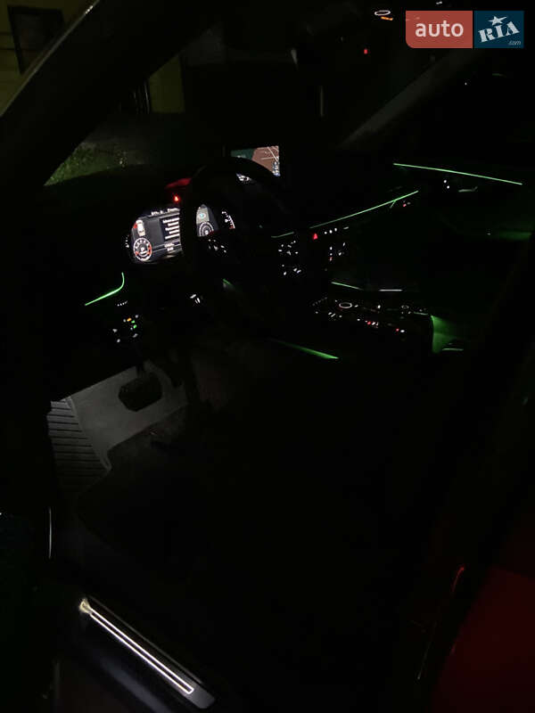 Позашляховик / Кросовер Audi Q7 2016 в Дрогобичі